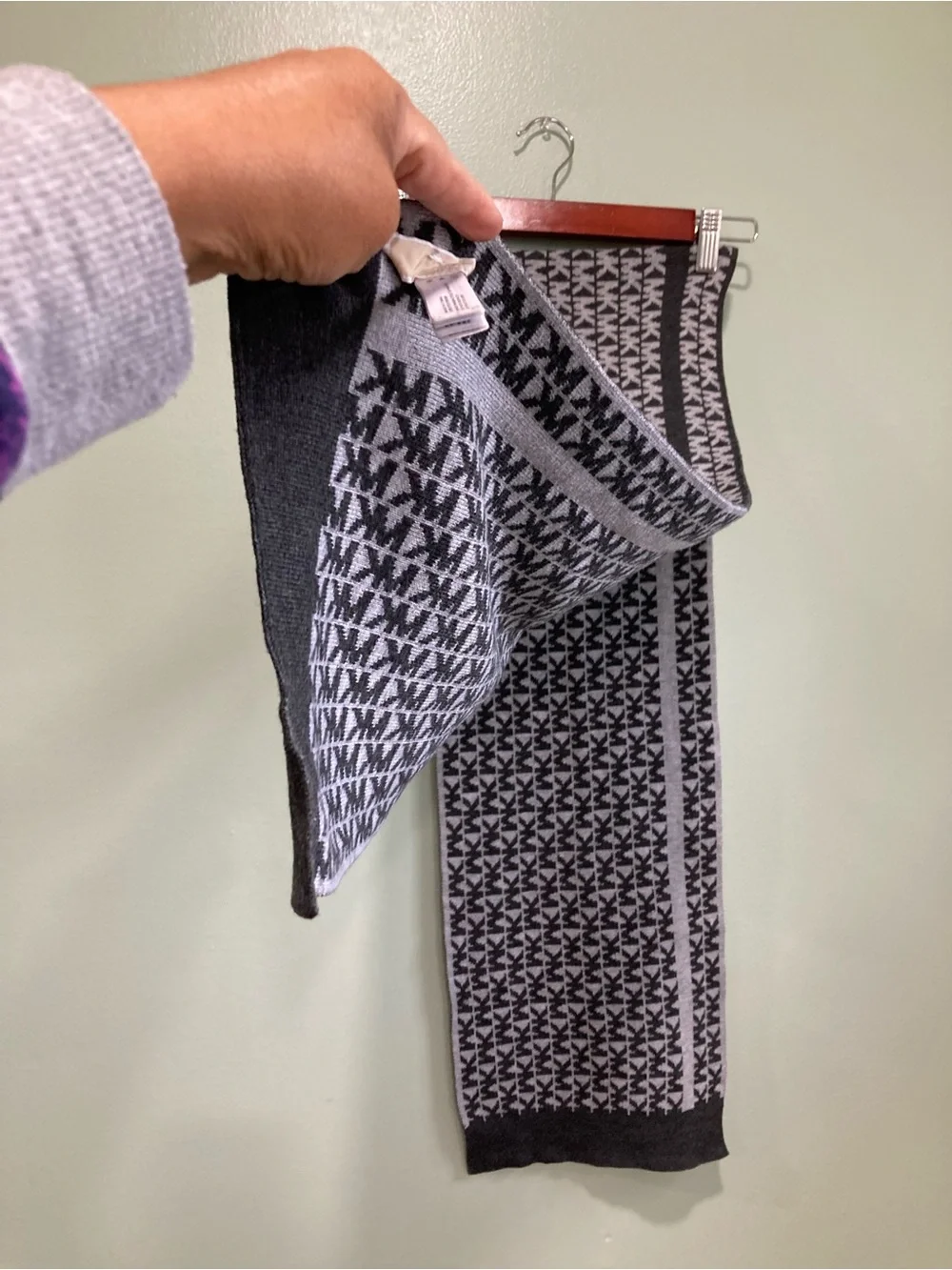 Michael Kors - Scarf